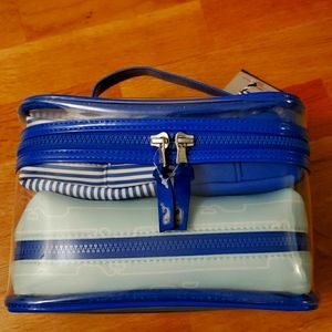 NWT Vineyard Vines for Target Cosmetic case set